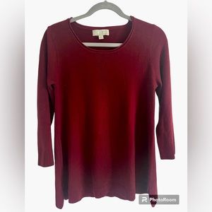 Carolyn Taylor, women’s burgundy, long sleeved, pullover sweater. Size S.